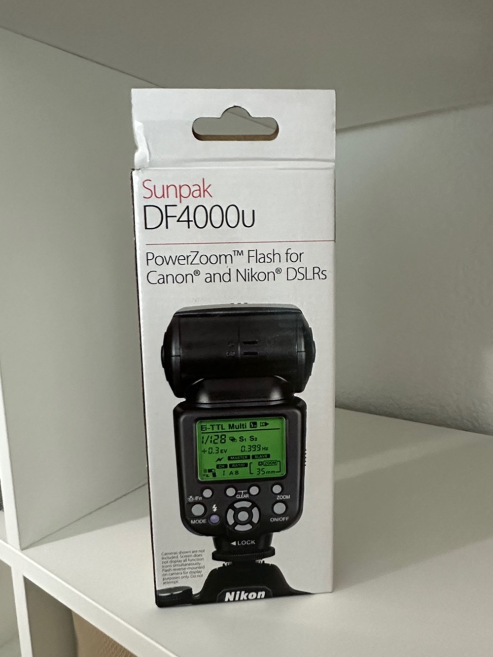 Sunpak DF4000u PowerZoom Camera Flash - Black